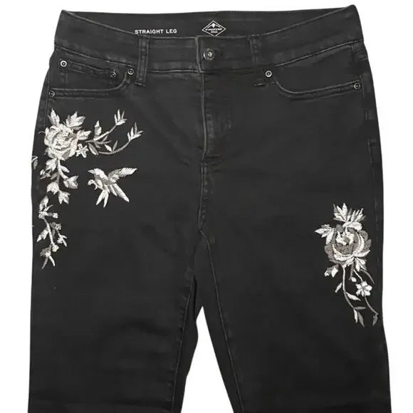 St. John's Bay - Black Straight Leg Jeans - Size 8 - Picture 1 of 10